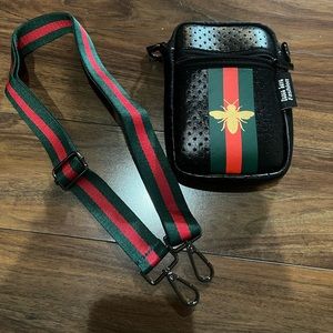 Small padded bag with shoulder strap & 2 zippered compartments